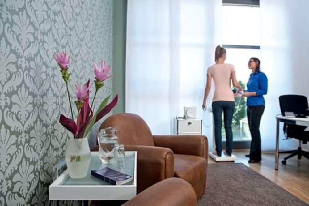 Aspria Berlin Ku'Damm Sport & Spa Exterior foto