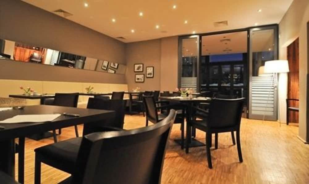 Aspria Berlin Ku'Damm Sport & Spa Restaurante foto